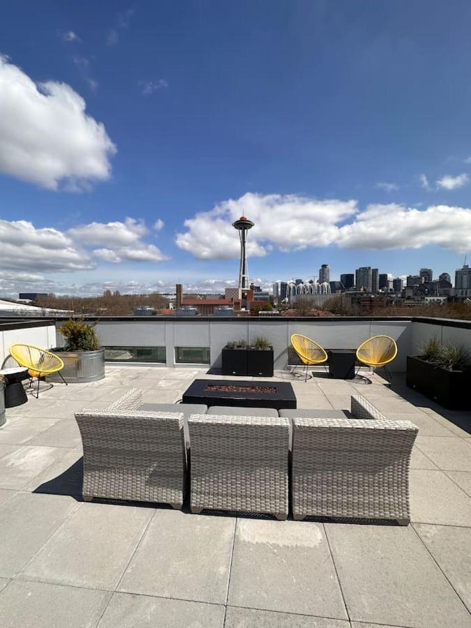 Sleeping Uptown Seattle Exterior foto