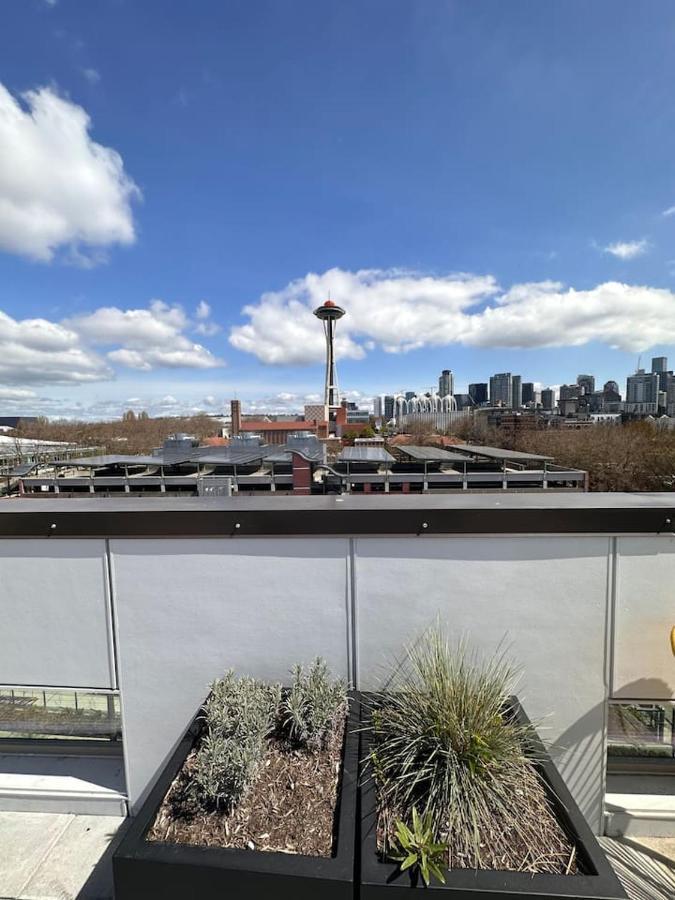 Sleeping Uptown Seattle Exterior foto